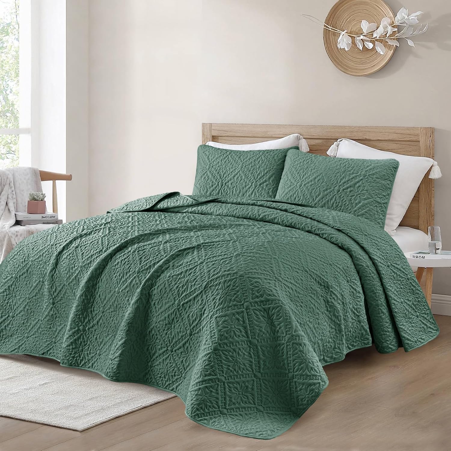 Exclusivo Mezcla Queen Quilt Set Modern Green Quilts with 2 Pillow Shams 1