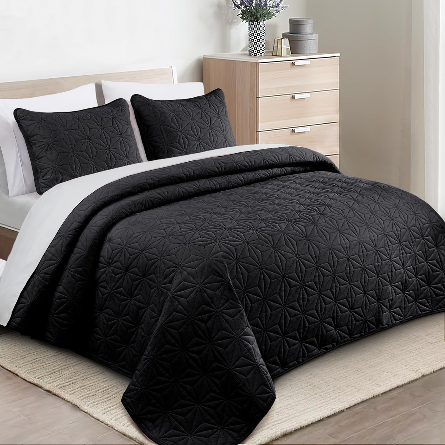 Whale Flotilla King Quilt Bedding Set with Geometric Star Pattern