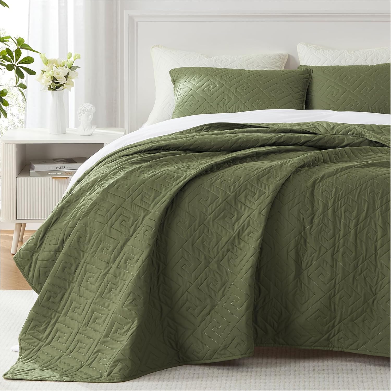 Homelike Moment King Size Quilt Set Olive Green 1