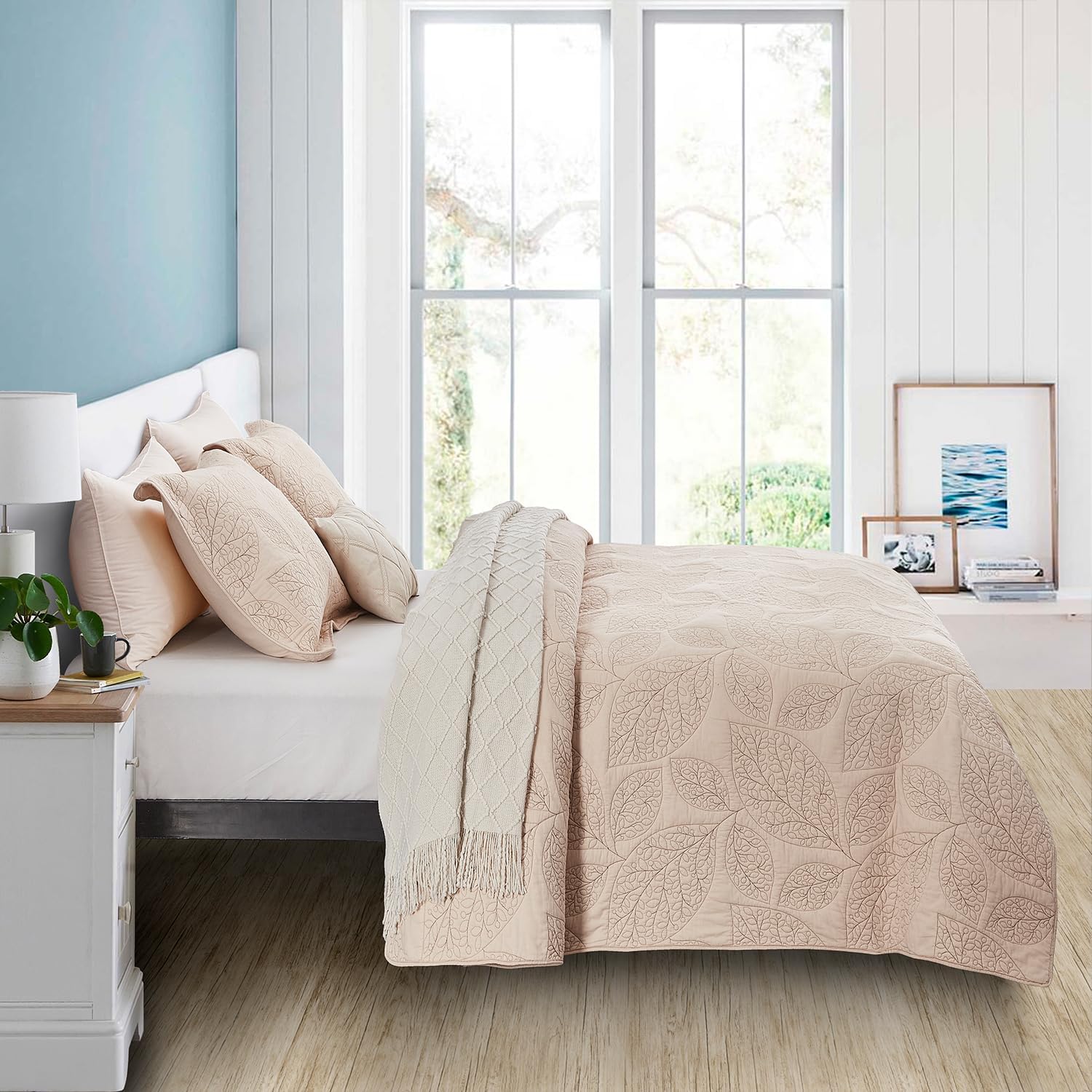 CHIXIN Botanical Cotton Quilt Set - Leaf Pattern Reversible 3 Piece Oatmeal