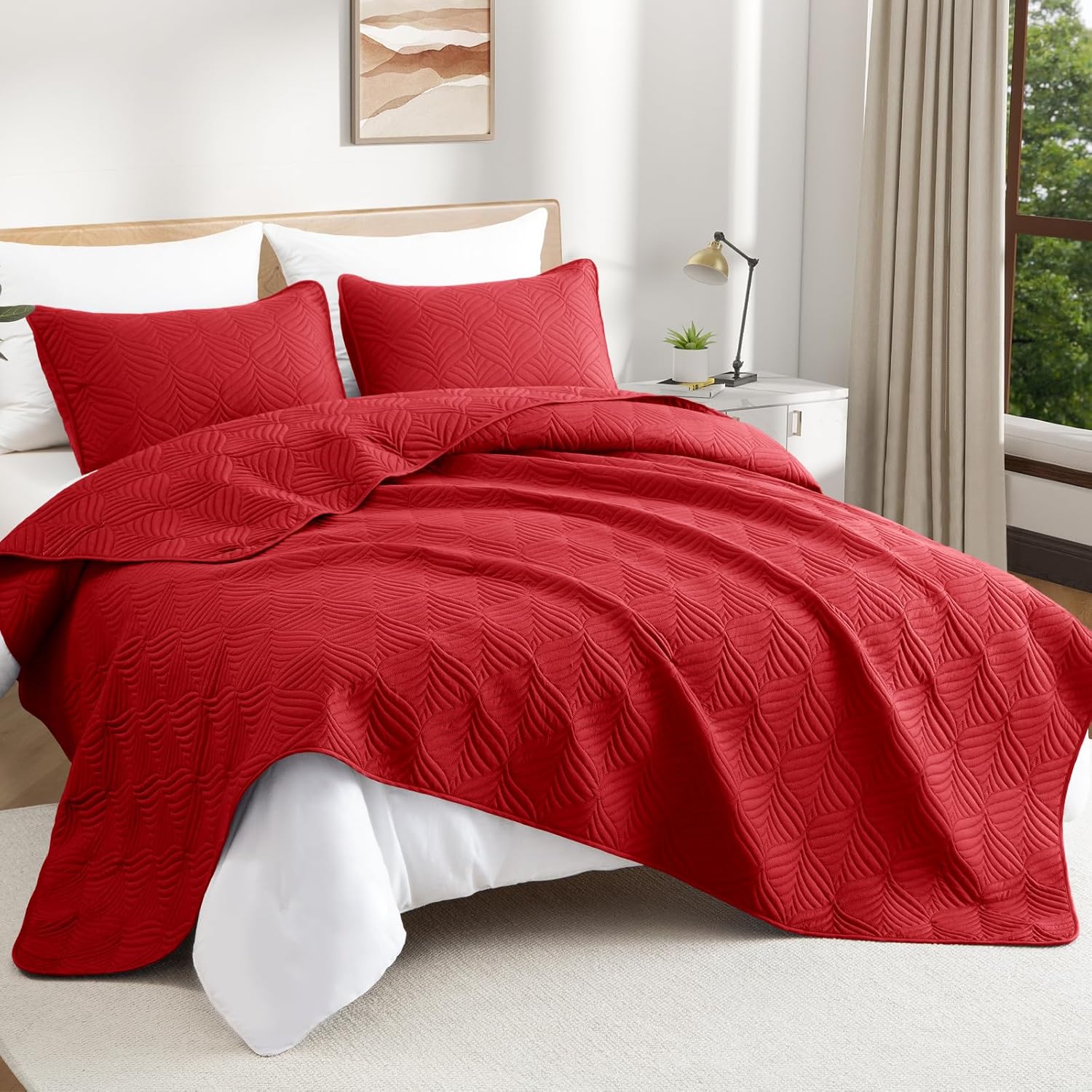 Whale Flotilla Extra Soft King Quilt Set Red