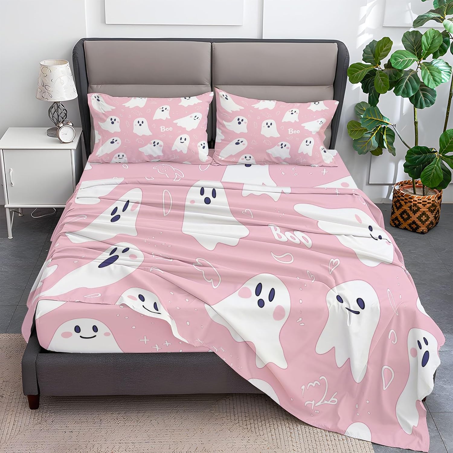 4-Piece Twin XL Cartoon Pink Ghost Fitted Sheet Set