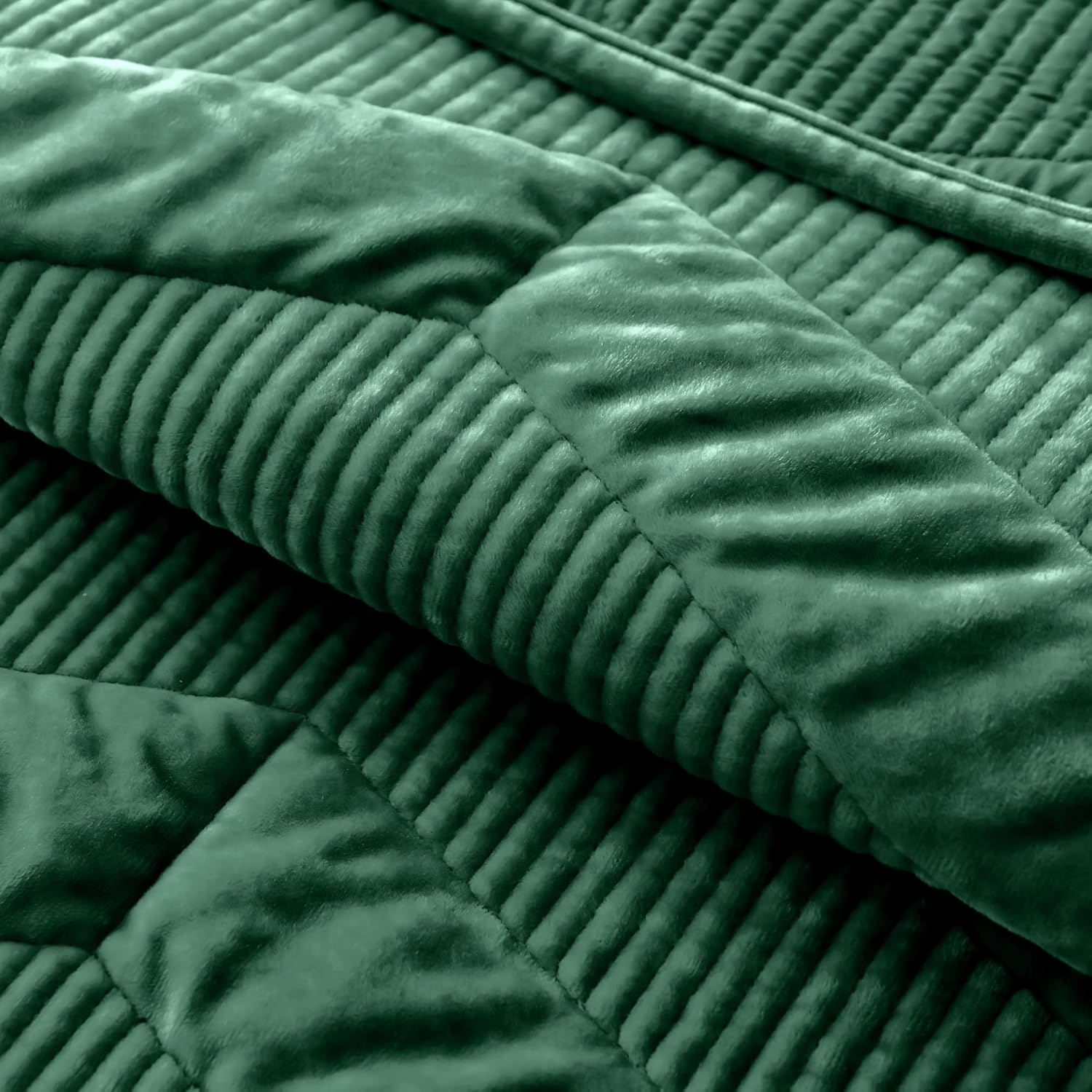 SHALALA Luxury Velvet Queen Quilt Set
