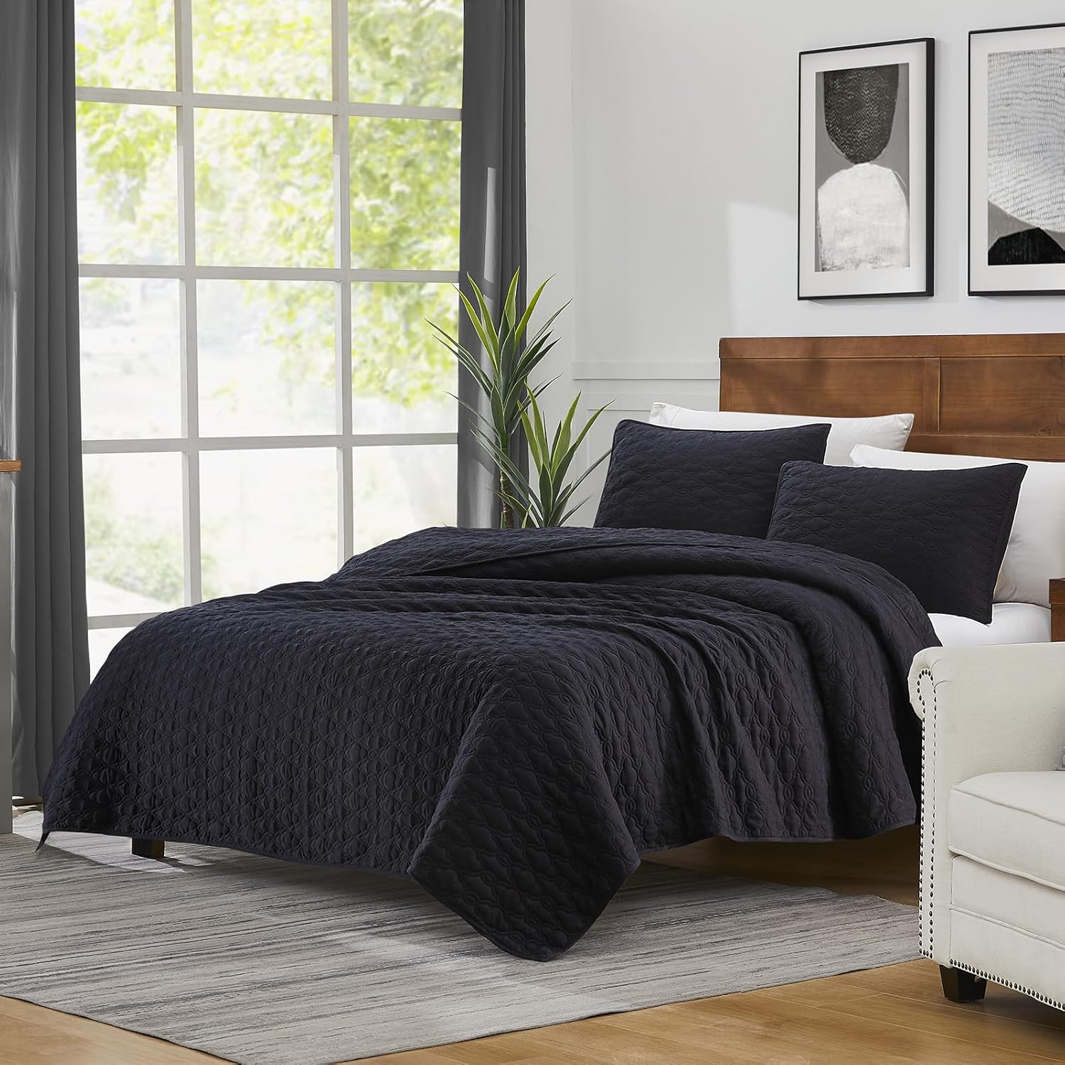 BOURINA 3-Piece King Quilt Set Microfiber Black