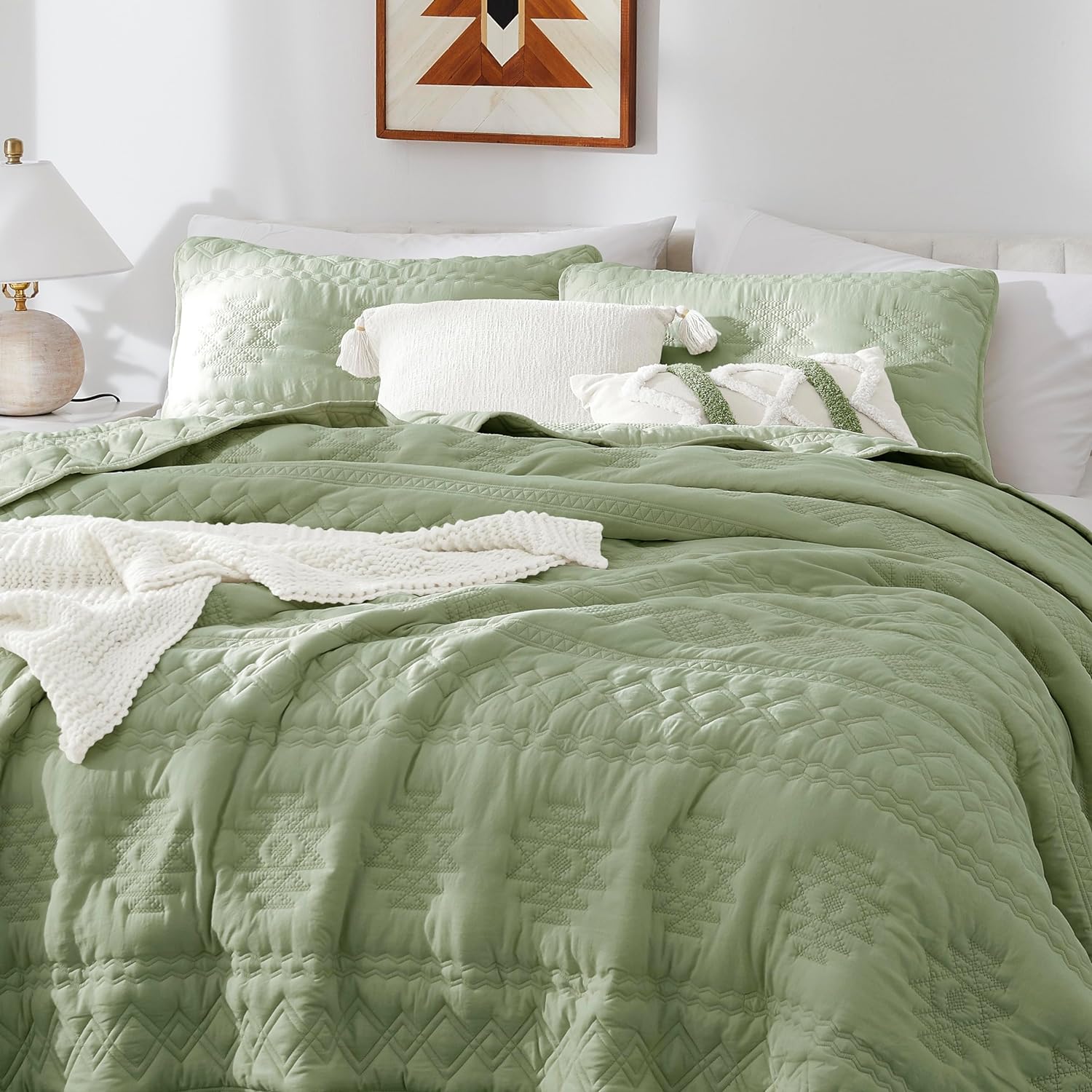 WDCOZY Boho Sage Green Queen Quilt Set with 2 Pillow Shams 1