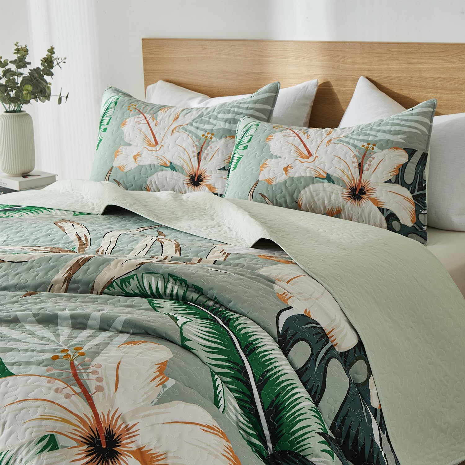 Yogeneg Queen Quilt Bedding Set Sage Green Botanical Pattern 90x96