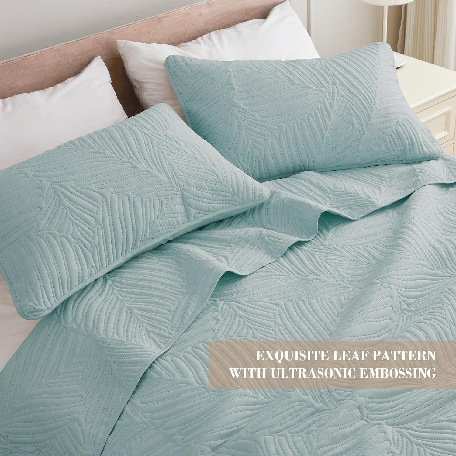 Exclusivo Mezcla Twin Quilt Bedding Set Aqua Blue Microfiber Leaf Pattern 2 Piece