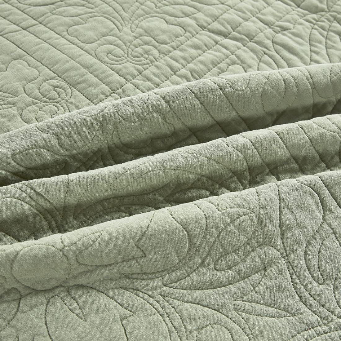 WINLIFE 100 Cotton King Quilt Set with Embroidered Floral Print