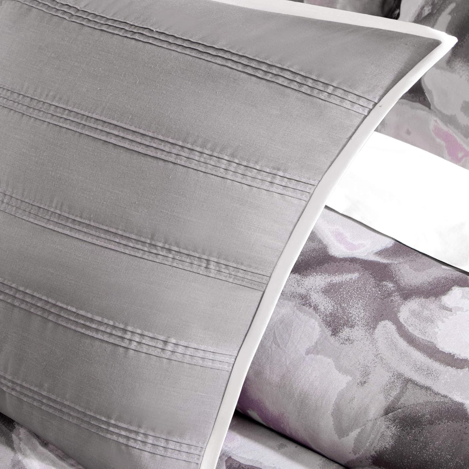 Madison Park Serena Comforter Set - Floral Grey Queen