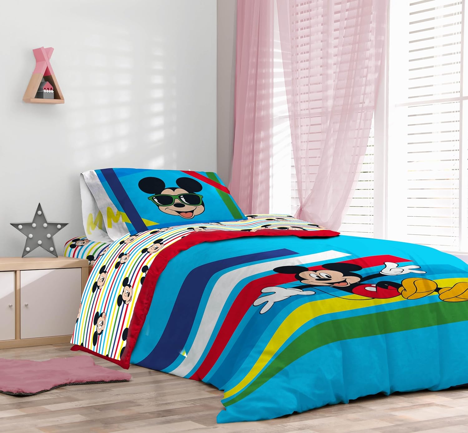 Sunny Side Up Disney Mickey Mouse Twin Comforter Set