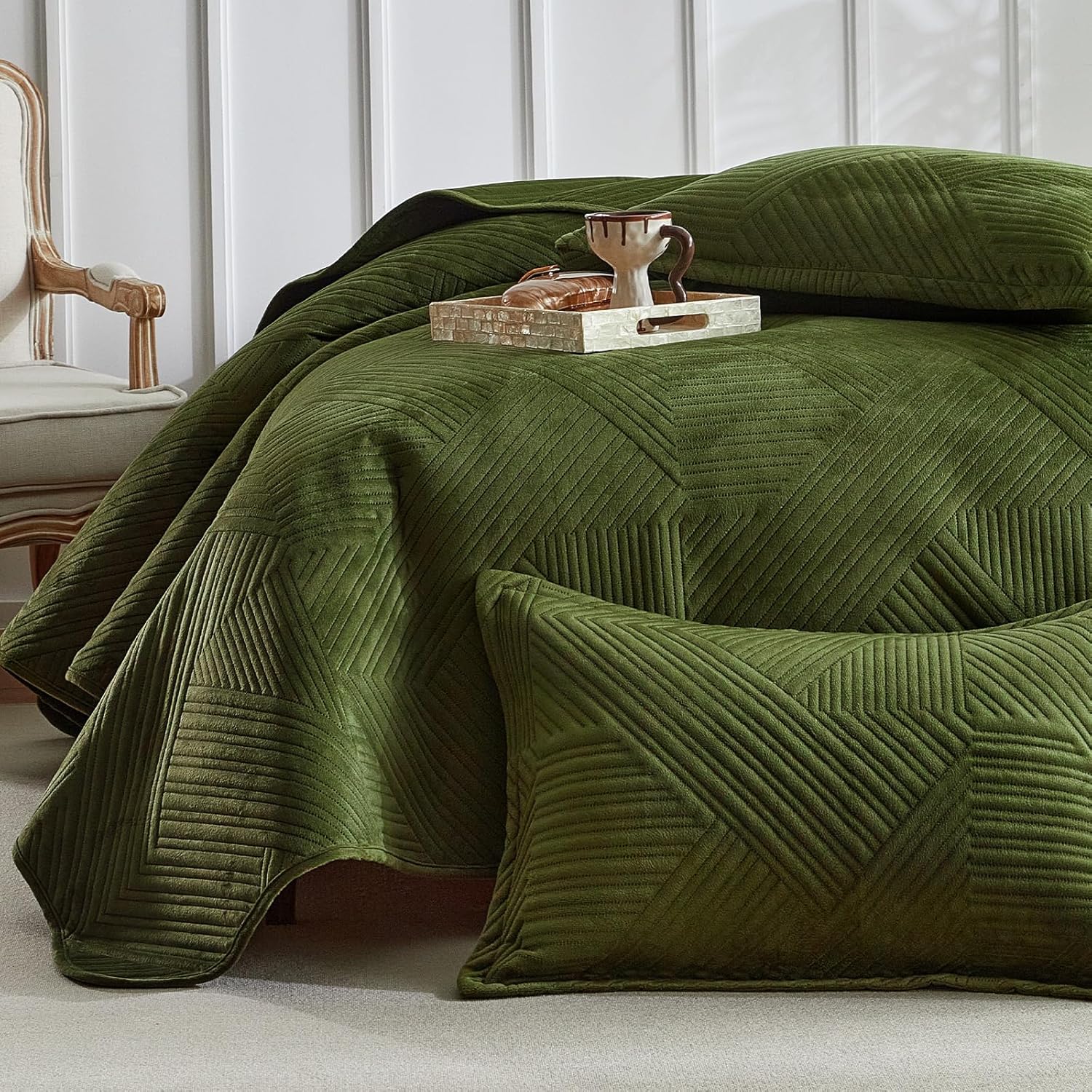 WARMDERN Velvet Quilt Set Queen Size 1