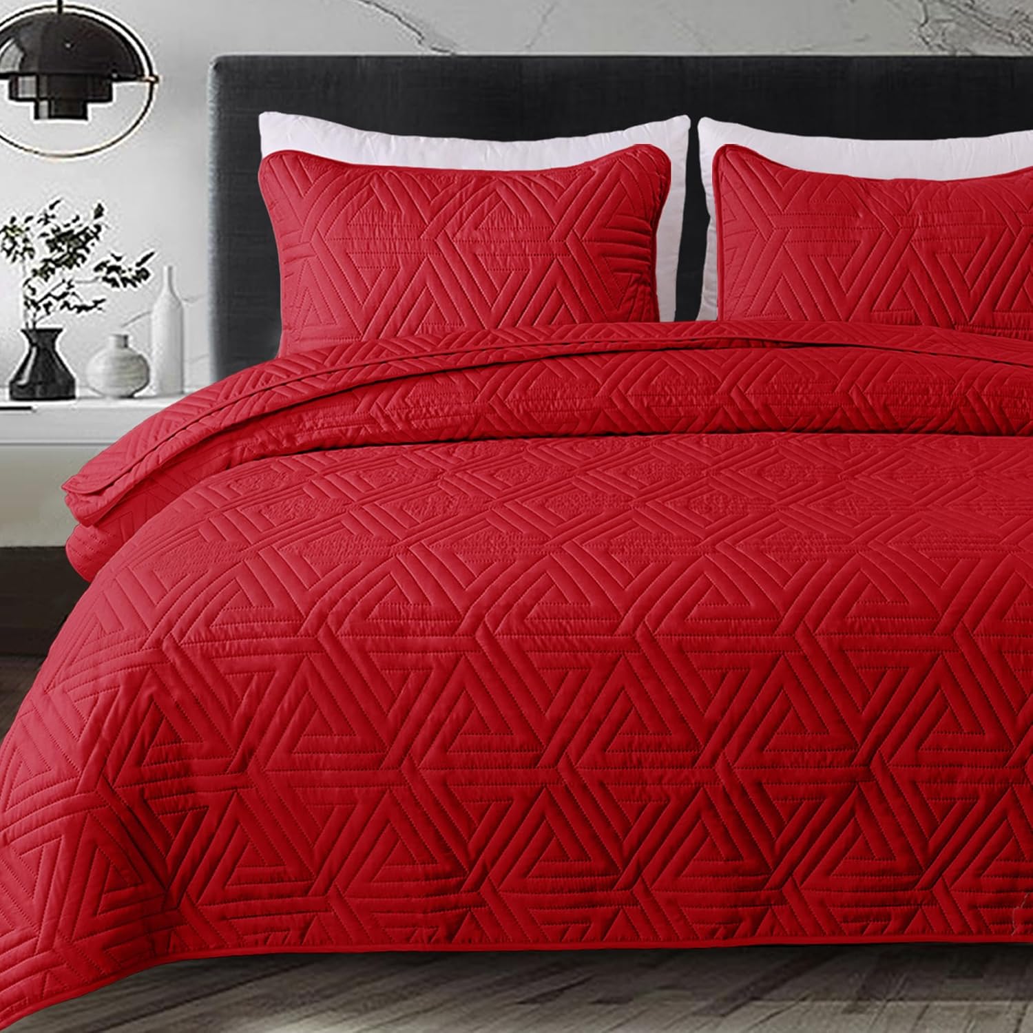 Whale Flotilla Red California King Quilt Set 3-Piece