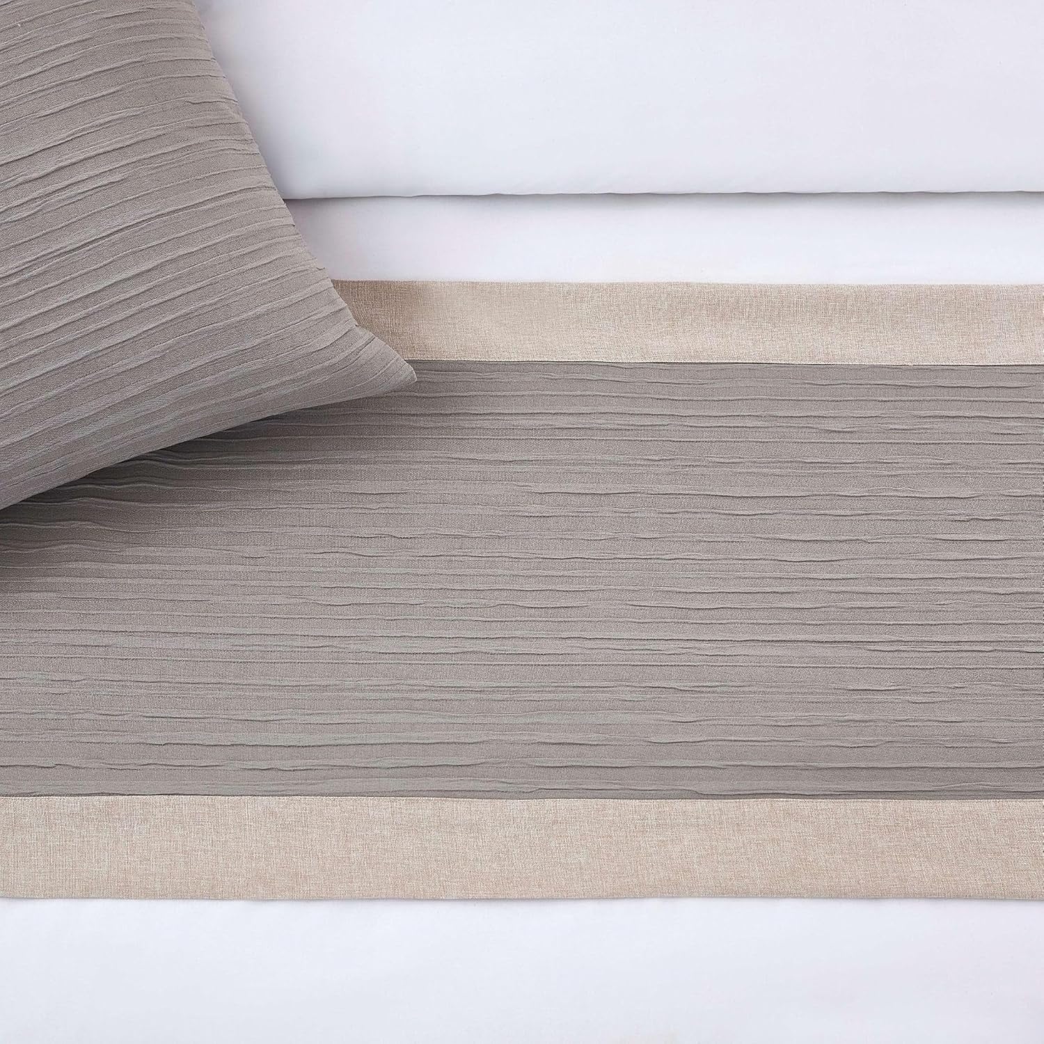 Luxury Cotton Bed Runner with Pillow Cover Protector