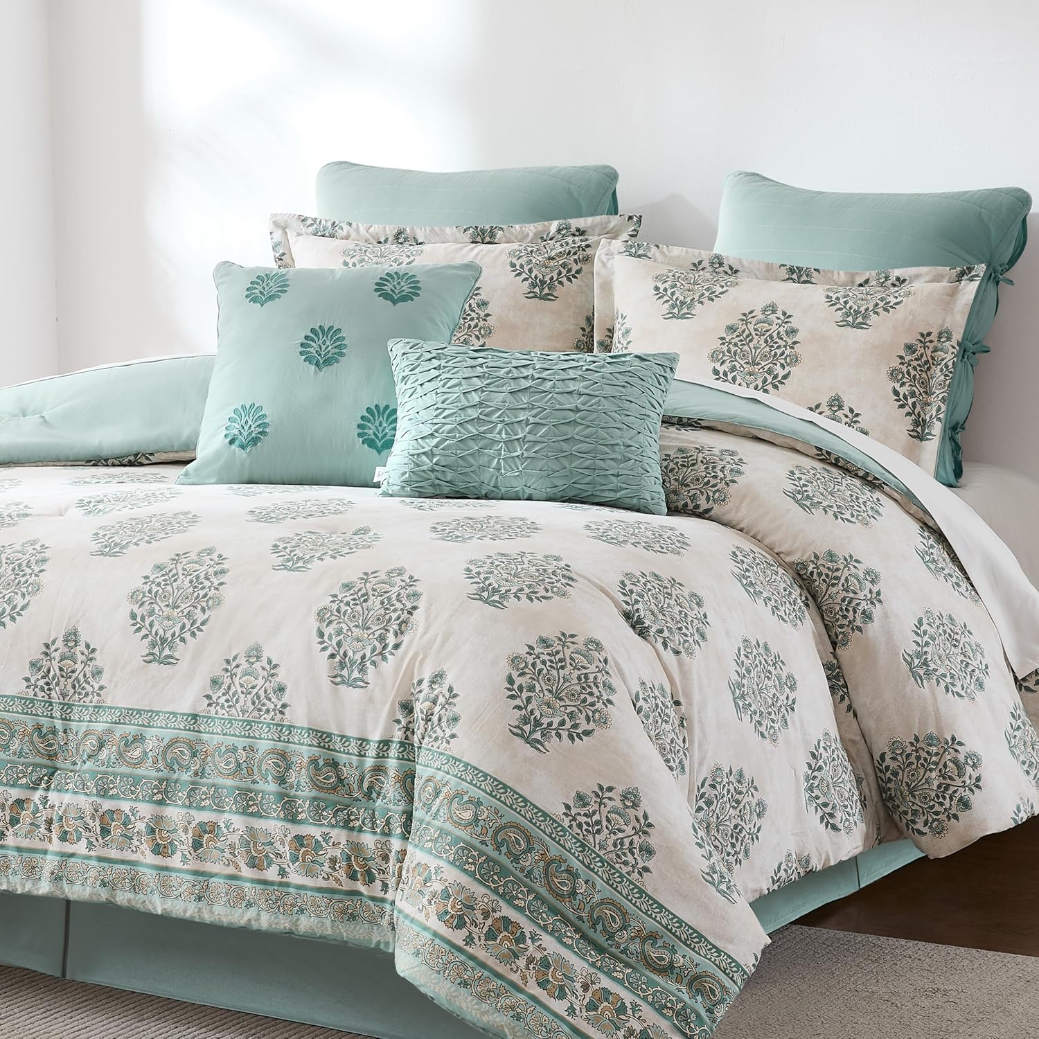 Lush Decor Sofia Flower Block Print Comforter Set Queen