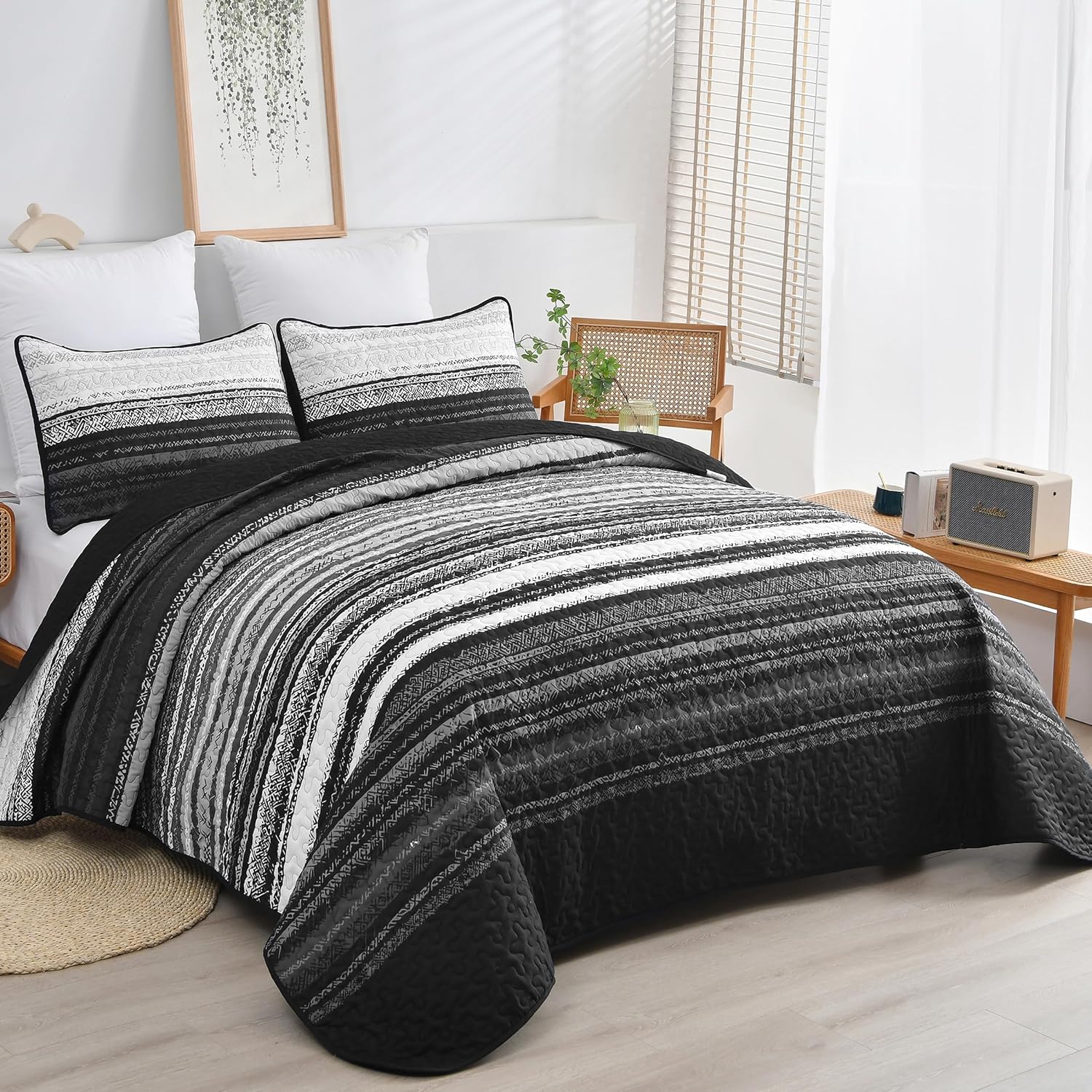 DJY King Size Quilt Set 3 Pieces Black Striped Microfiber