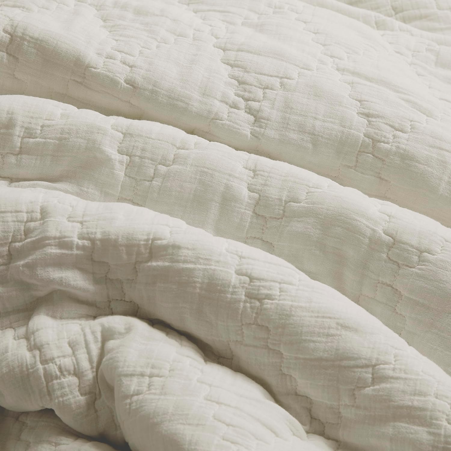Palassio Beige Twin Quilt Set with 1 Sham 1
