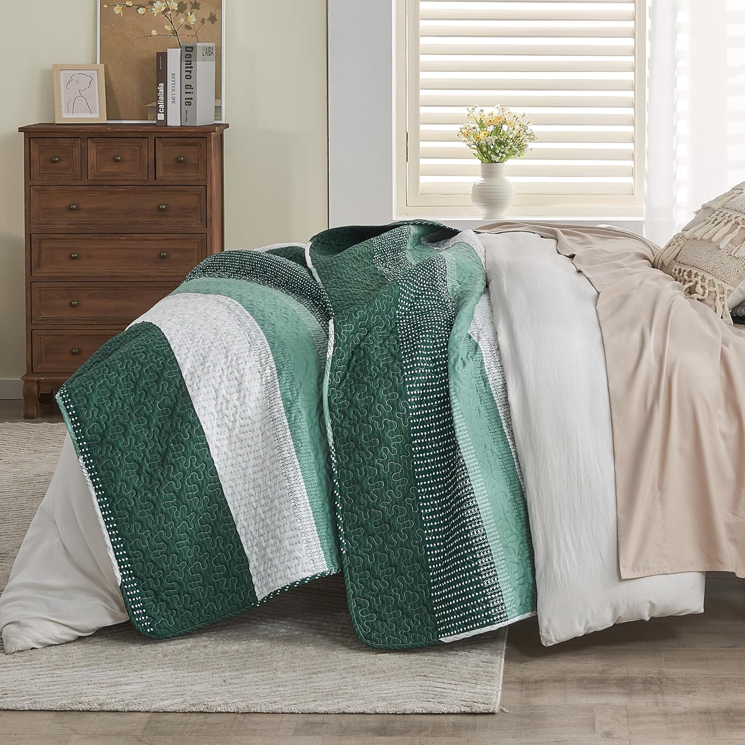 Andency Emerald Green Quilt Set 3-Piece Queen Size