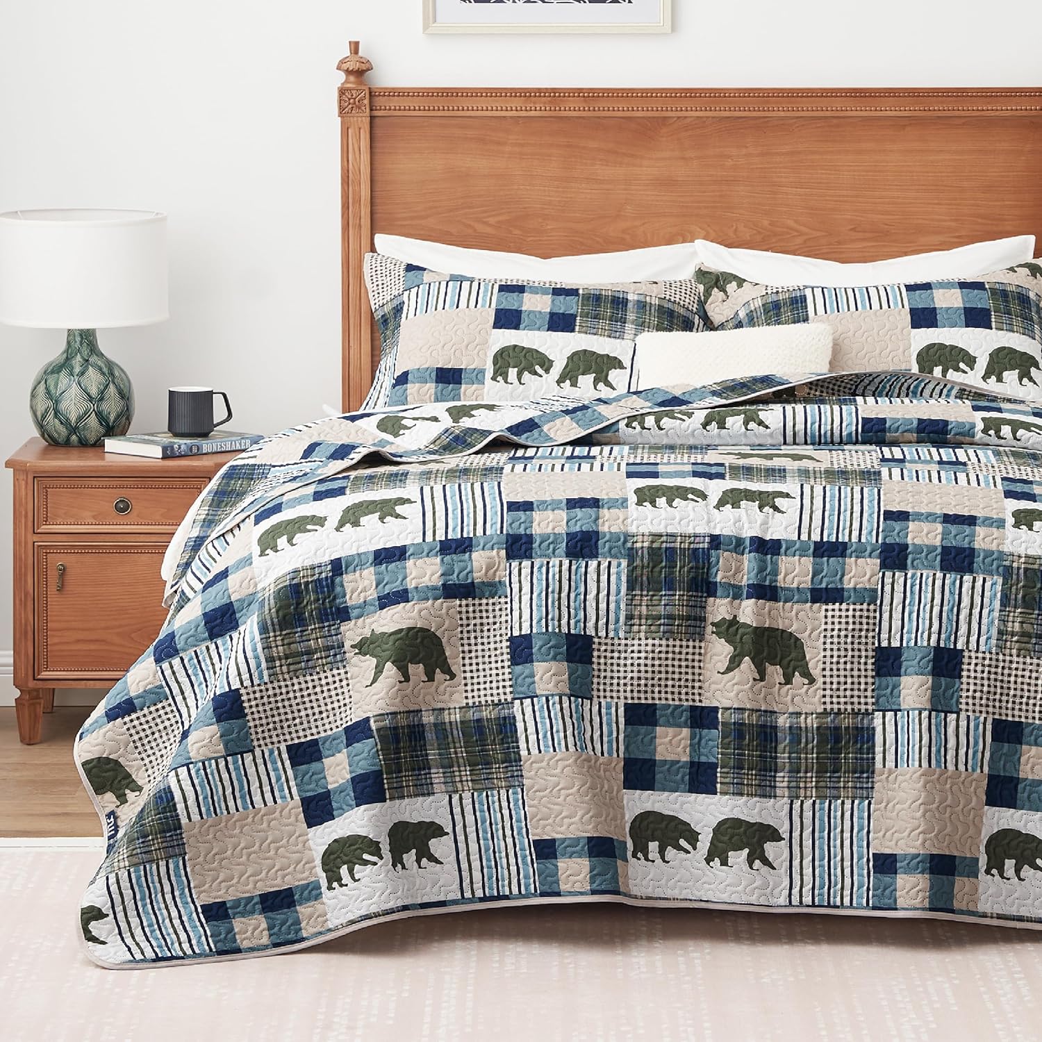PPOLCA Christmas Cabin Quilt Set 3-Piece Reversible King Size
