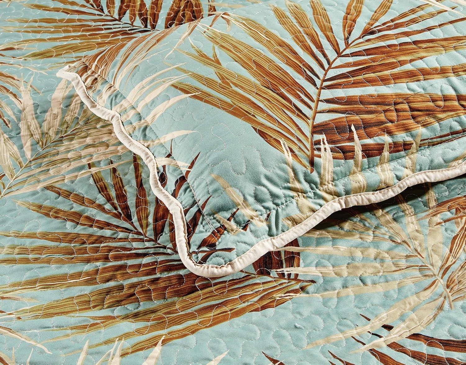 Masterplay 3-Piece Tropical Palm Quilt Set Oversize King Size Bedspread