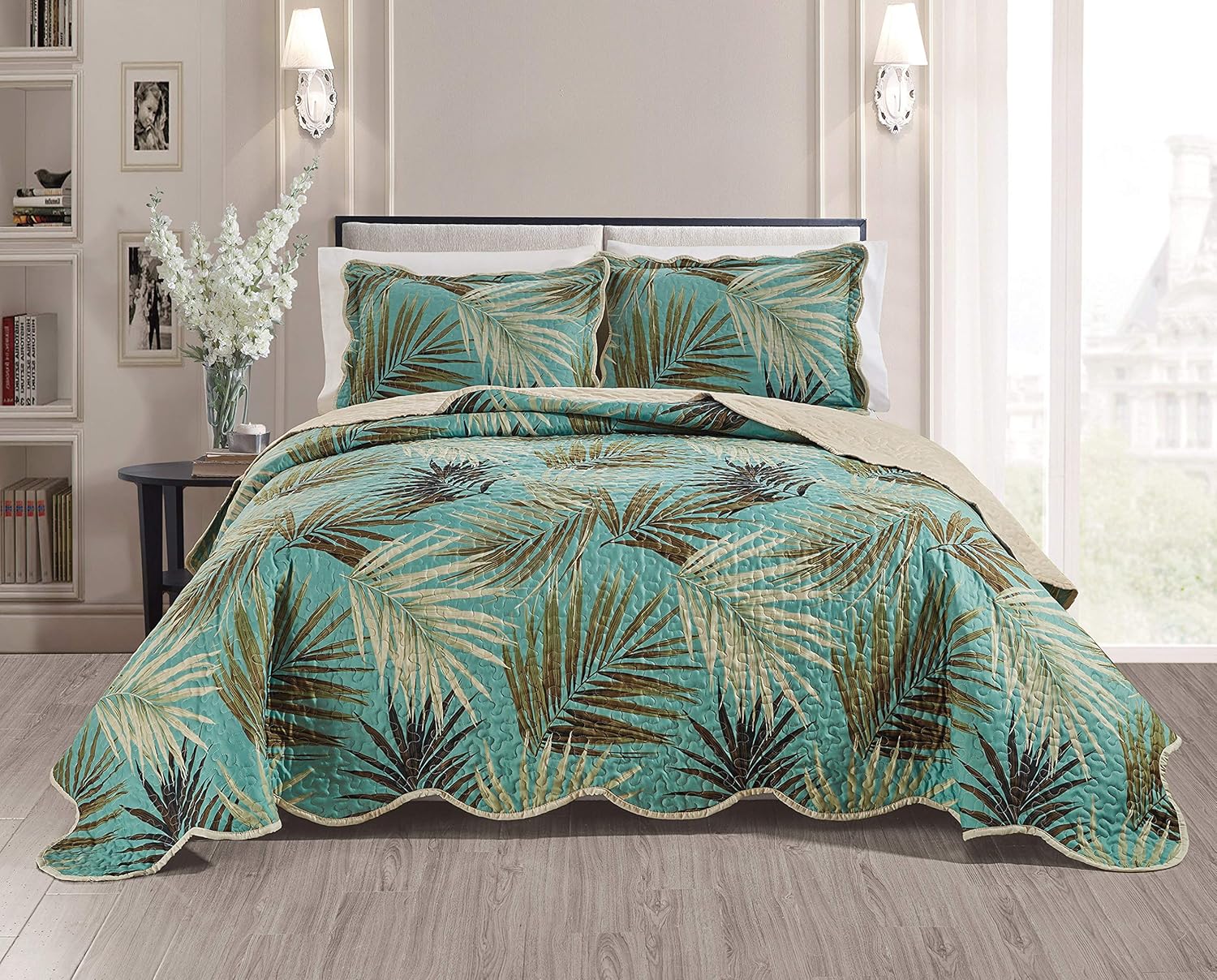 Masterplay 3-Piece Tropical Palm Quilt Set Oversize King Size Bedspread
