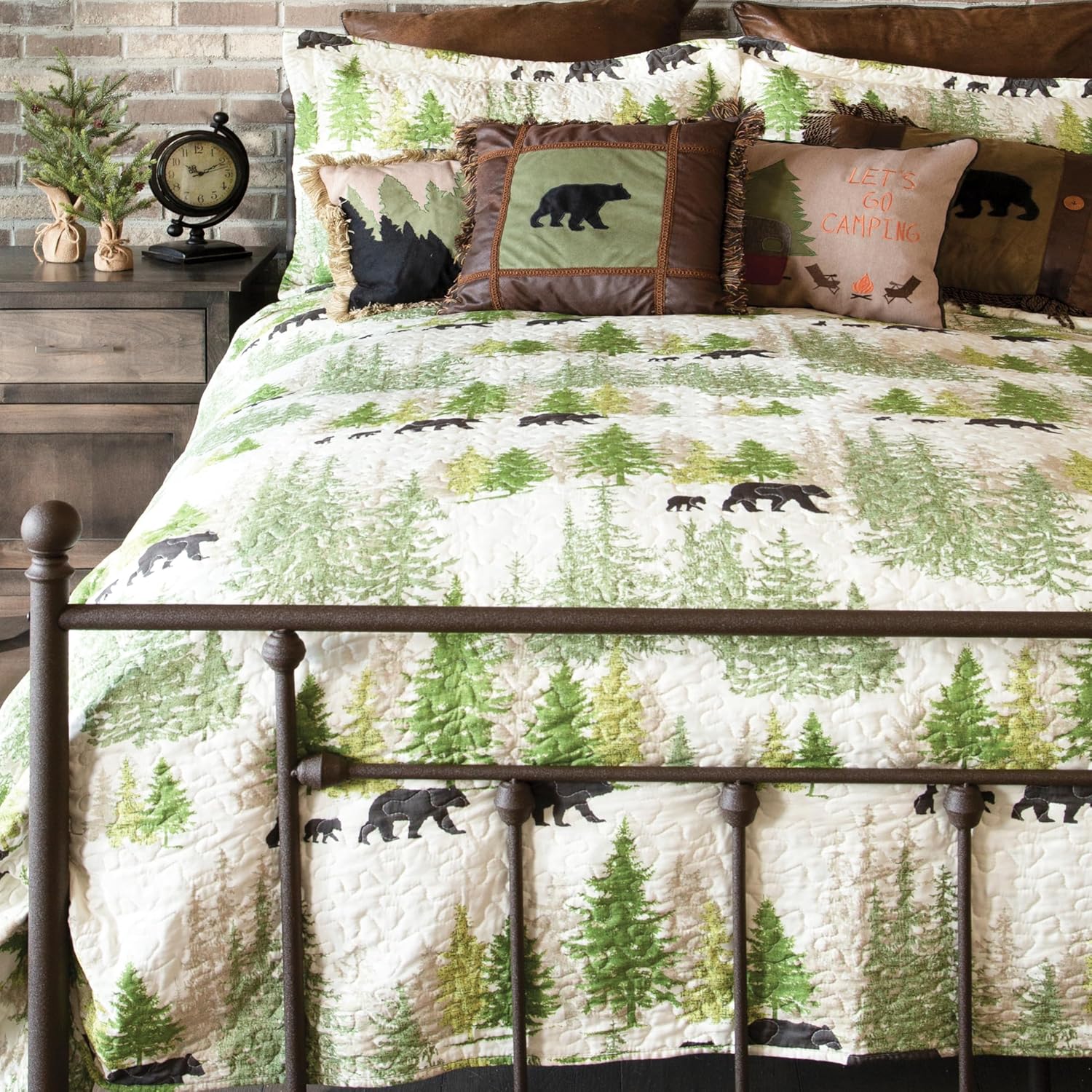 CARSTENS INC Rustic Cabin Quilt Set Twin