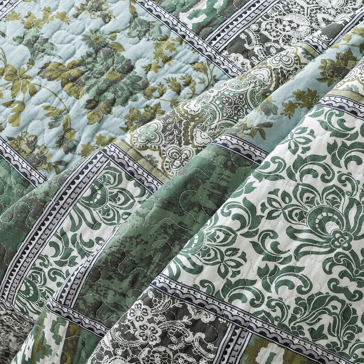 NEWLAKE Reversible Patchwork Quilt Set Queen Size 1