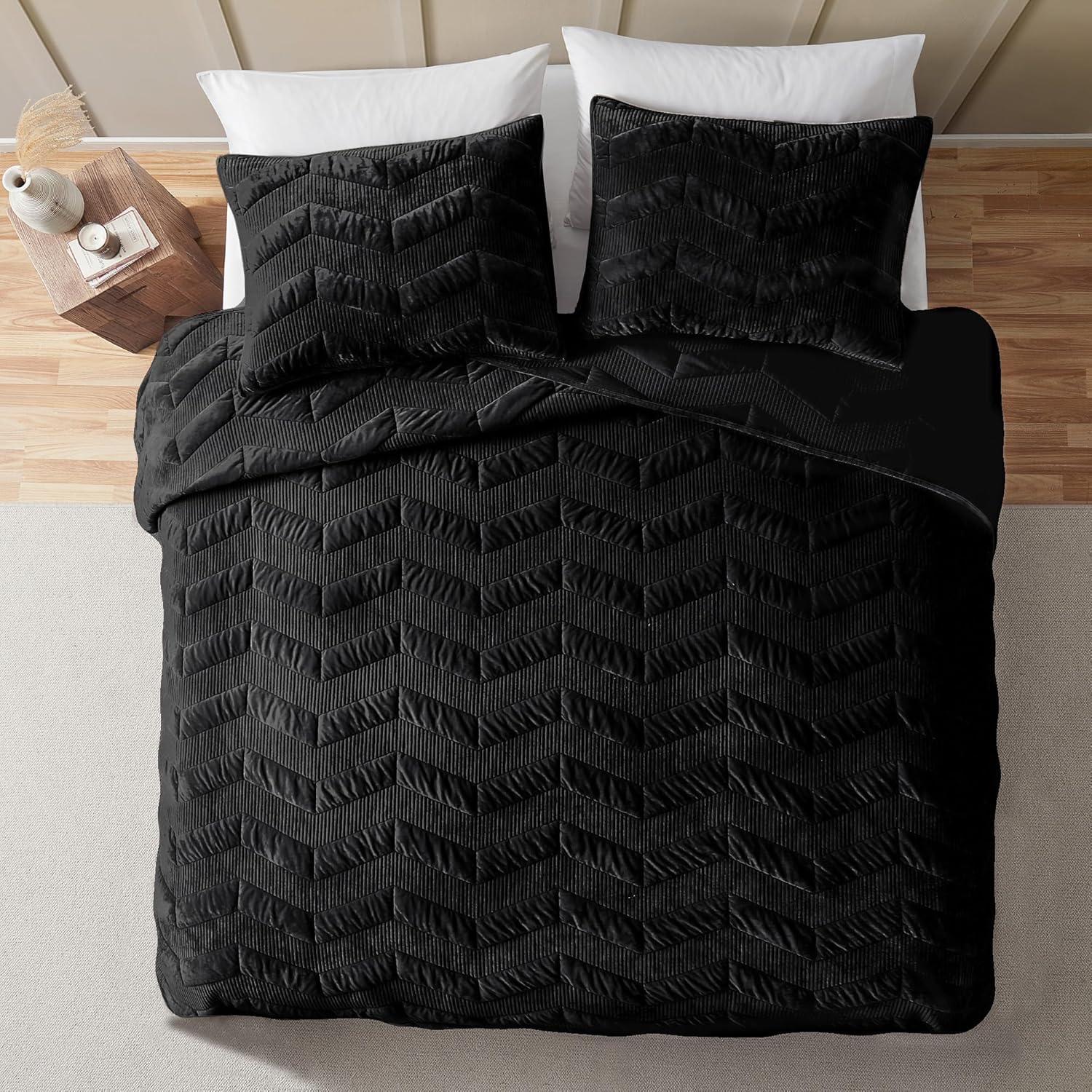 SHALALA Velvet Quilt Set King Size with Geometric Pattern