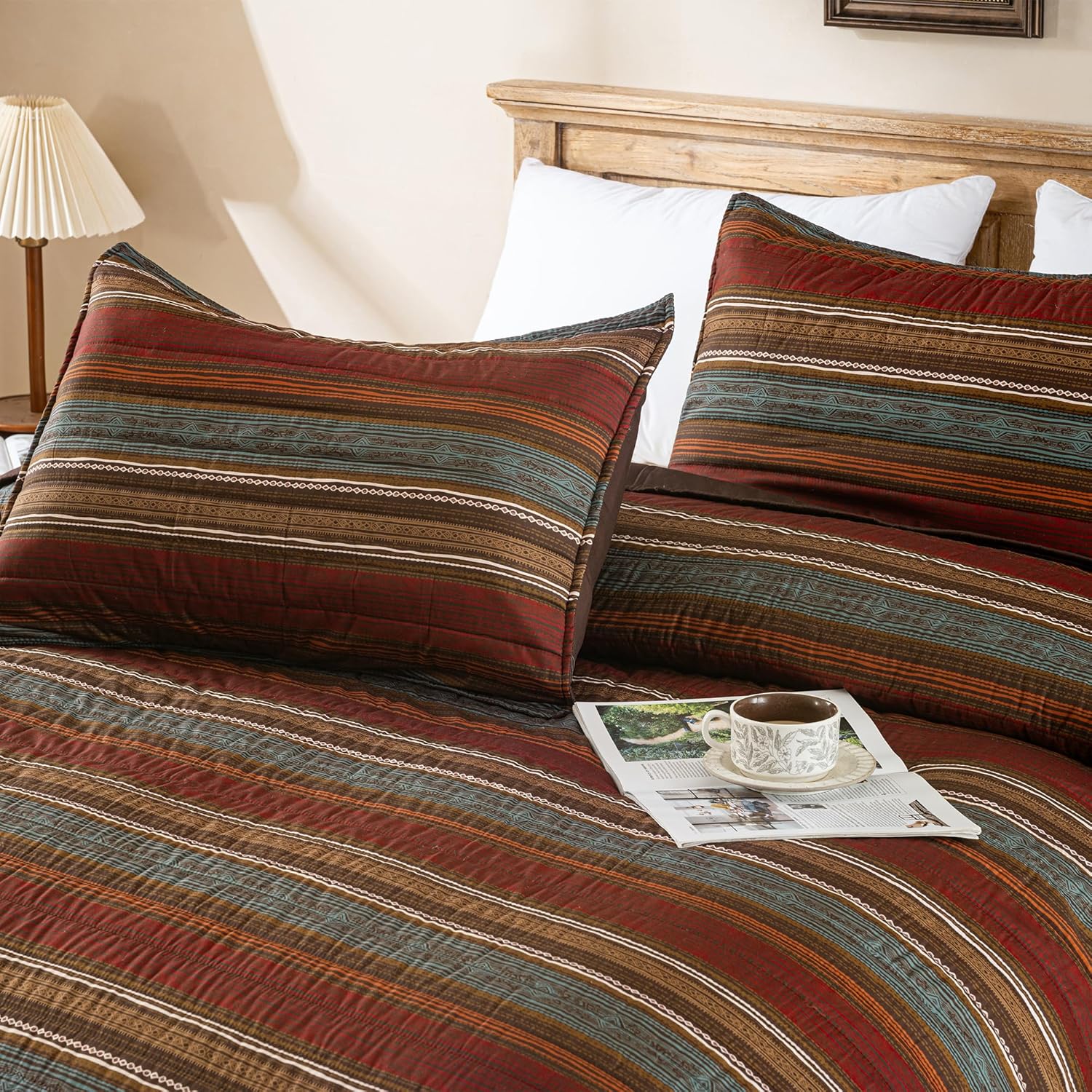 LIRISDOM Bohemian Quilt Set Queen Size 3 Pieces 1
