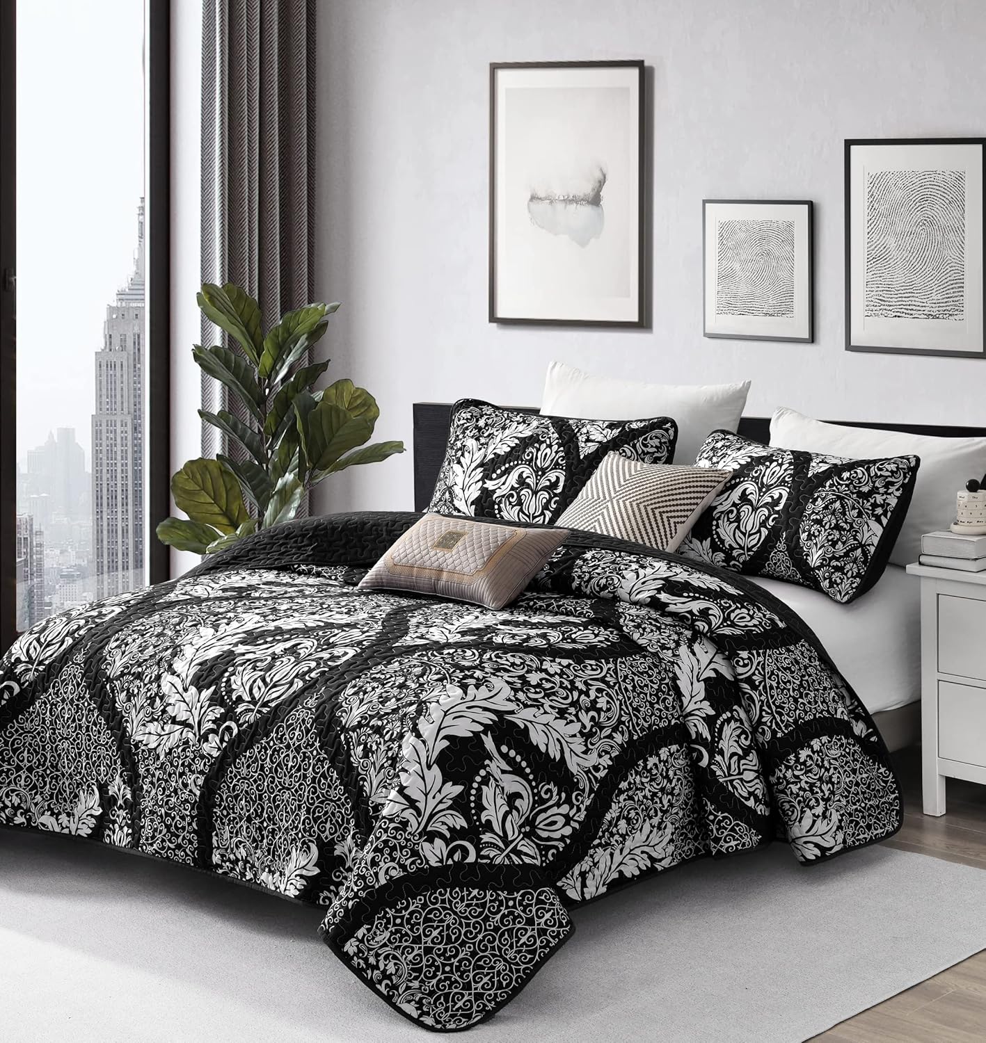 DJY Black Damask Cal King Quilt Set 3 Pieces