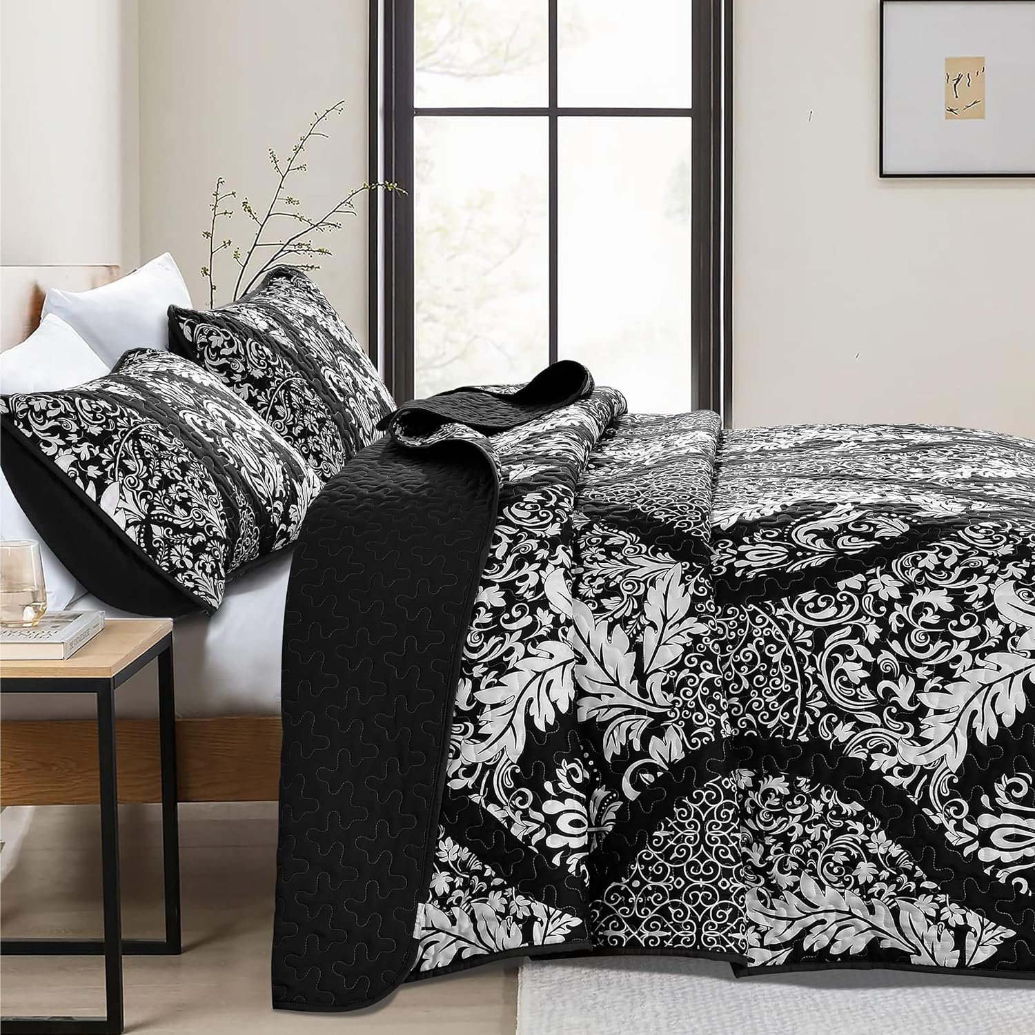 DJY Black Damask Cal King Quilt Set 3 Pieces