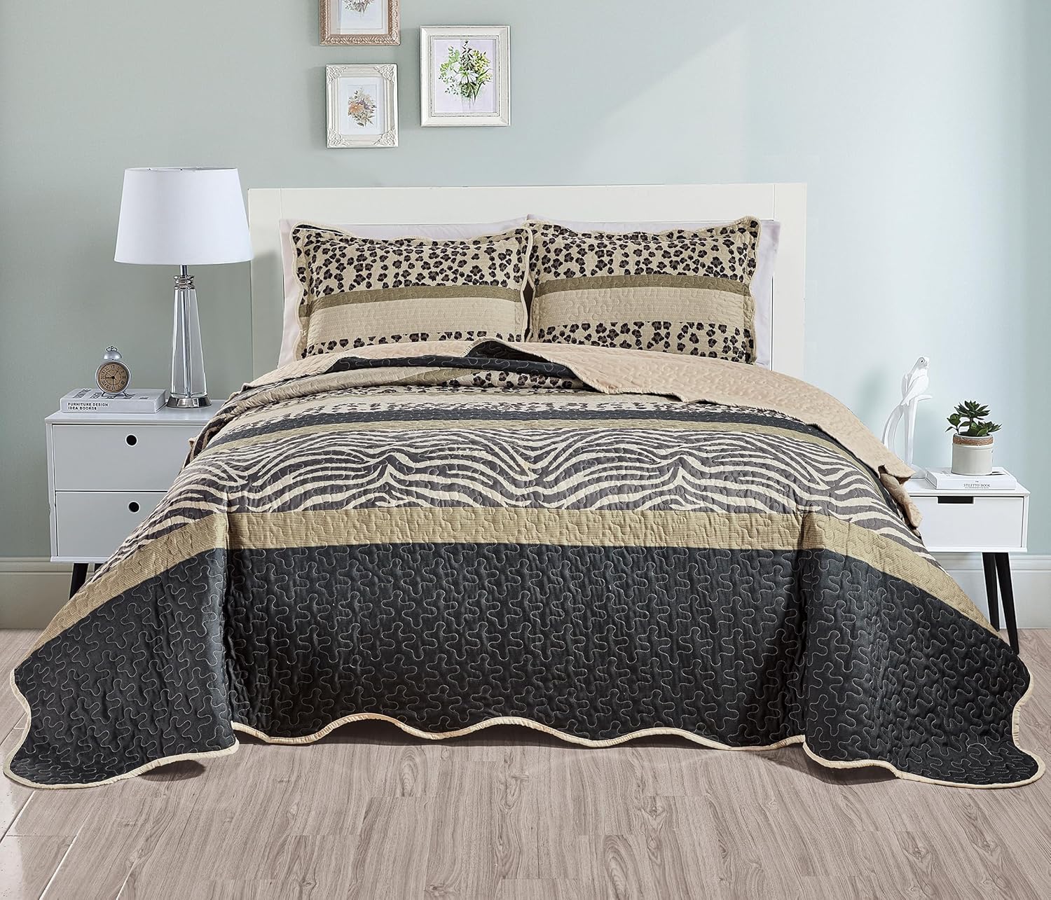 Grand Linen 3-Piece Safari Quilt Set