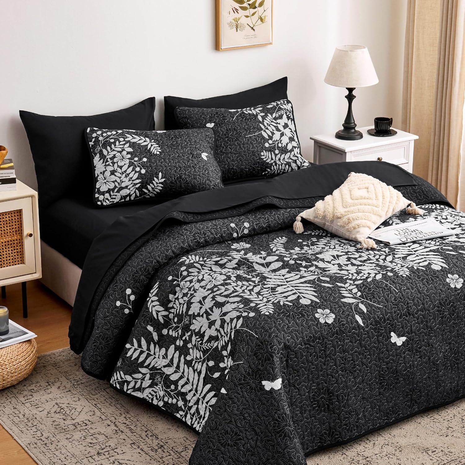 Wake In Cloud Floral Quilt Set 3-Piece QueenFull