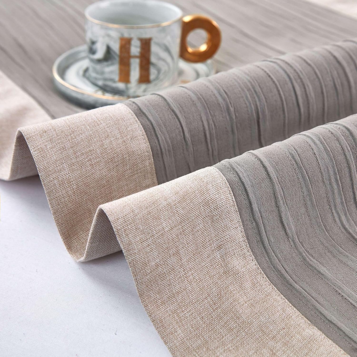 Luxury Cotton Bed Runner with Pillow Cover Protector