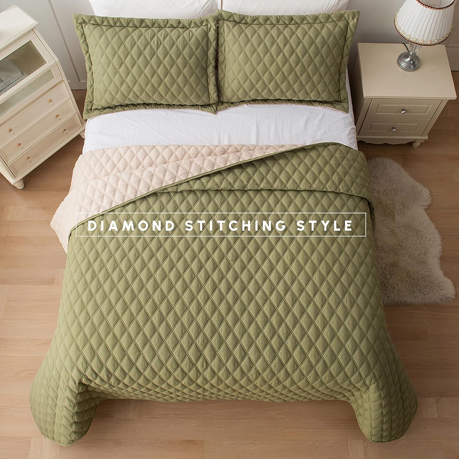 Elegant Comfort Reversible Quilt Set with Pillow Shams