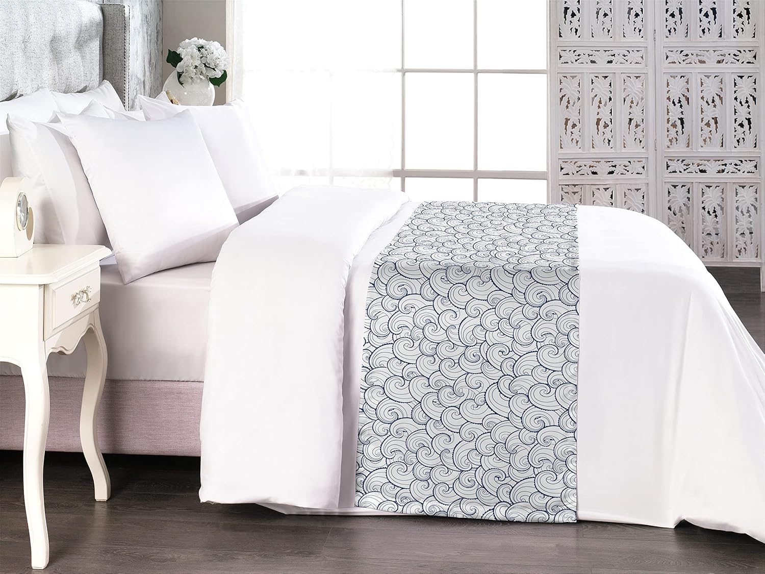 Lunarable Nautical Bed Runner - Pale Blue King Size